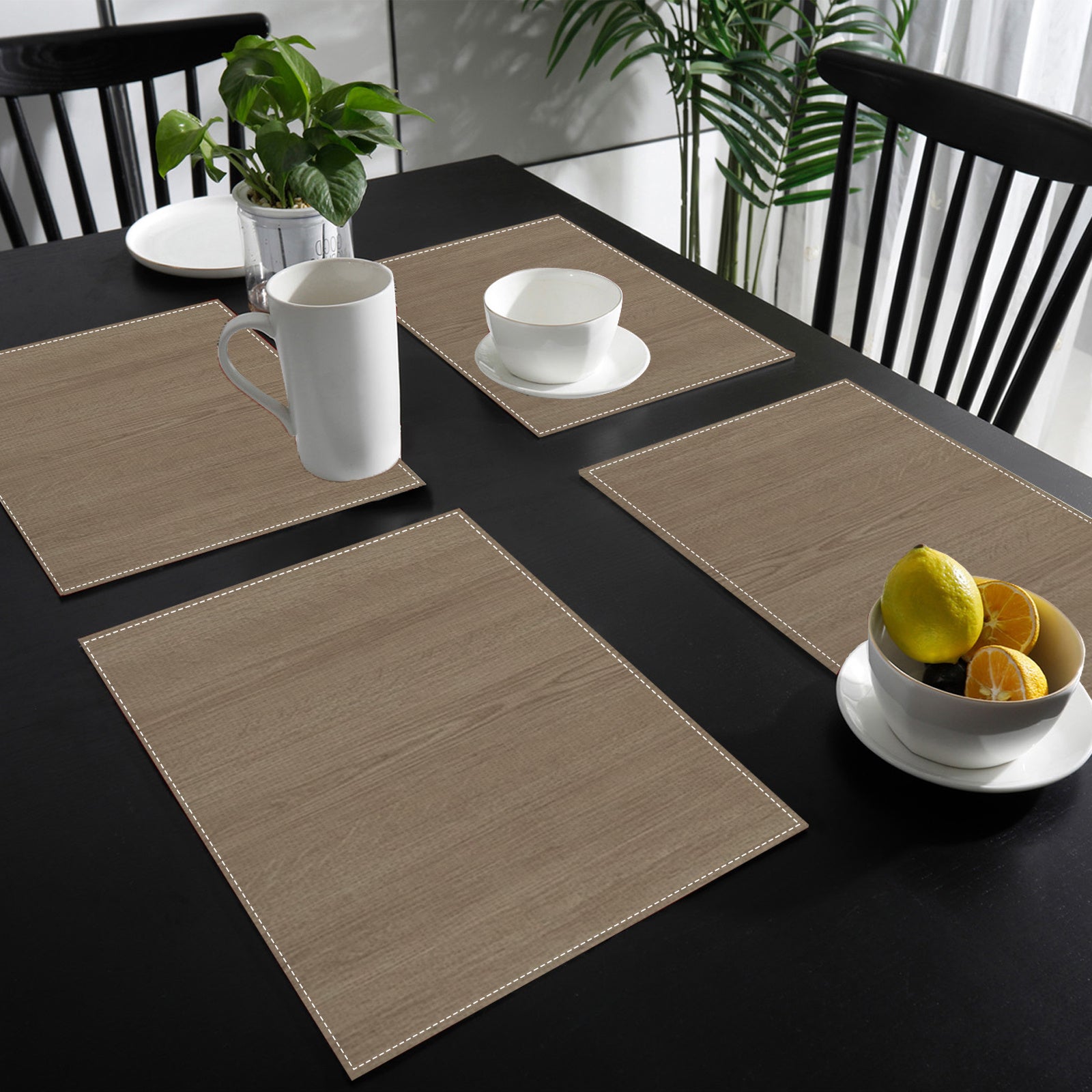 Set de 4 Manteles Individuales de Lino, Diseño Elegante, Antideslizantes y Resistentes al Calor, Ideales para Comidas Festivas y Decoración de Mesa