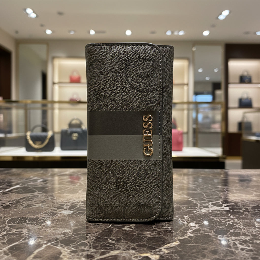 Guess Flap Wallet — Dorado Champagne Metalizado Franja Plata Logo GUESS Dorado