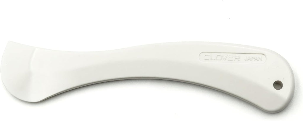 Marcador blanco y espátula para tela Hera Clover