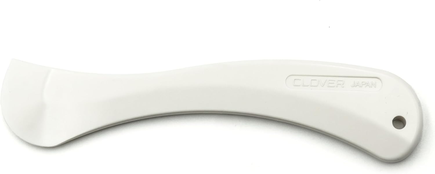 Marcador blanco y espátula para tela Hera Clover