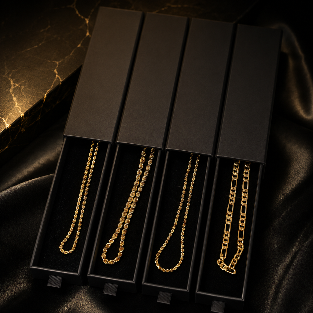 Cadena Cartier Oro Laminado 18K – 15 Micas