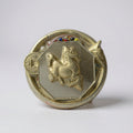 Caballo En Espejo En Argolla Figura De Resina 4.5cm Diametro Dorado Fengshui Line