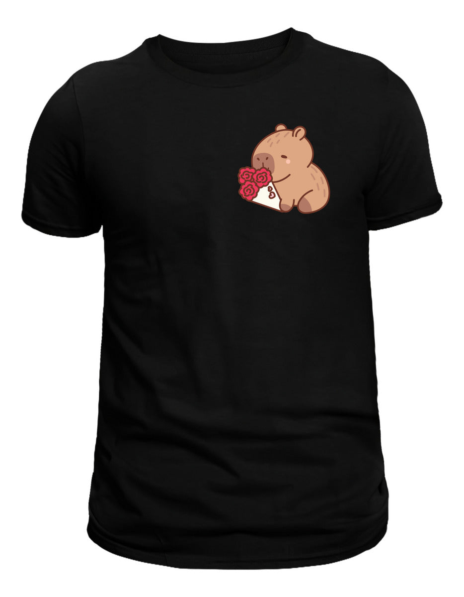Playera Negra Mujer – Capibara con Ramo de Rosas | Minimalismo Urbano