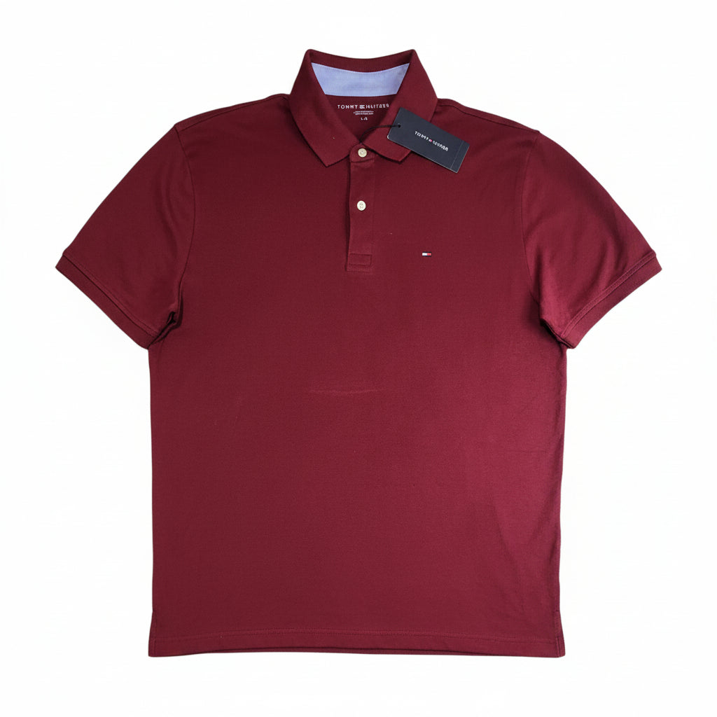 Playera Polo Tommy Hilfiger Hombre — Vino Borgoña Talla M