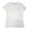 Playera Cuello Redondo Calvin Klein Performance Mujer — Blanca Logo Calvin Klein Lavanda Tono sobre Tono Talla L