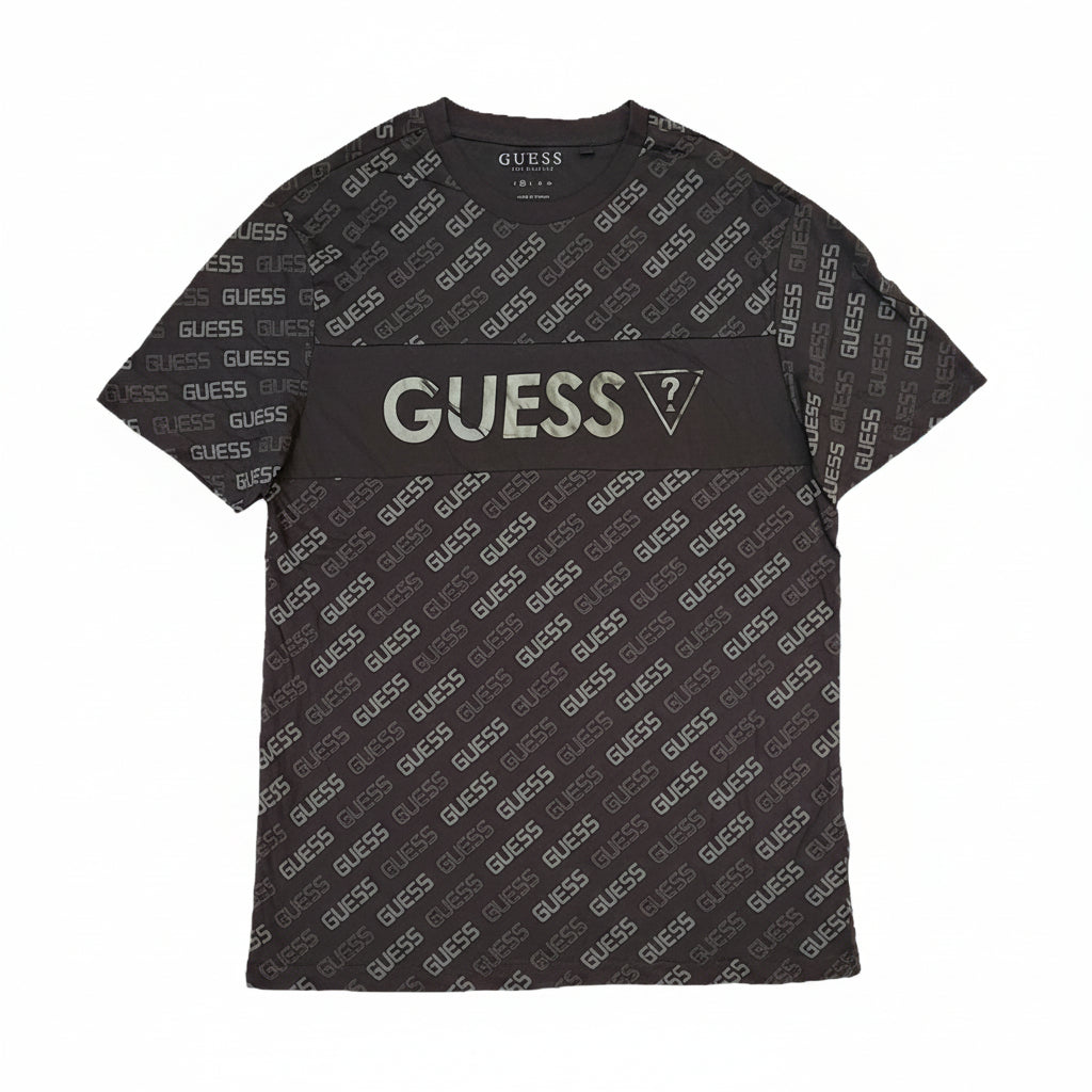 Playera Cuello Redondo Guess Hombre — Negro Allover Logo Banda Central Talla M