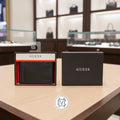 Cartera Guess Los Angeles Hombre — Billfold Negro con Costuras Rojas