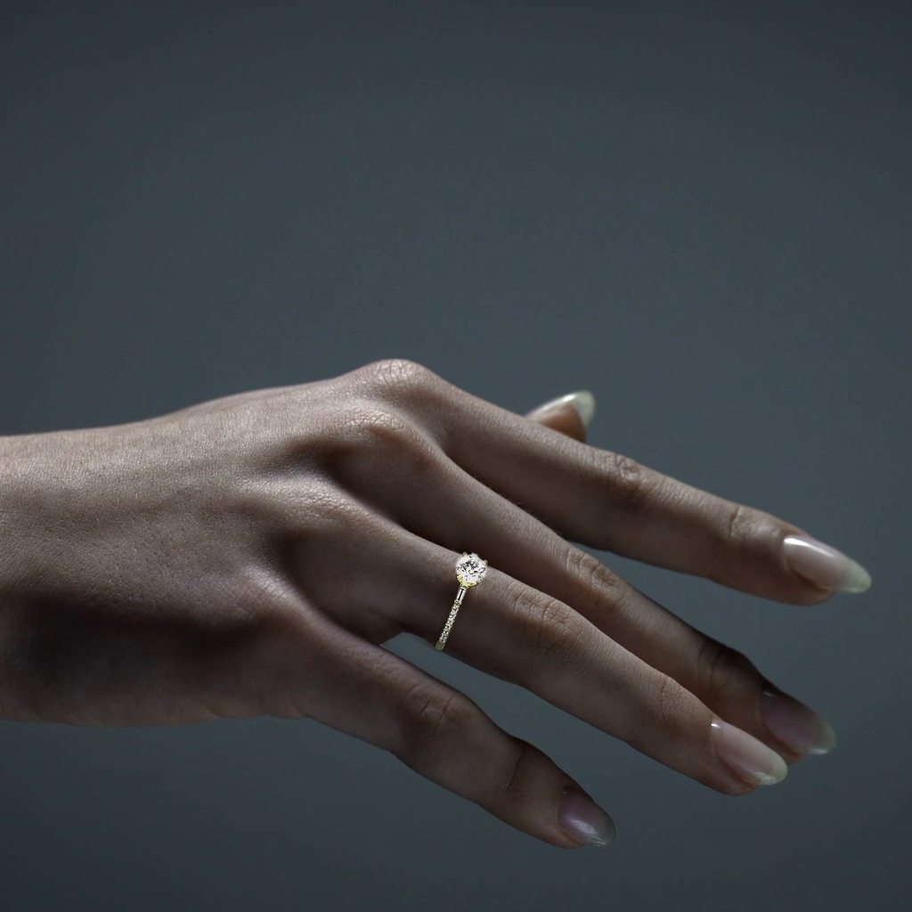 Anillo De Compromiso De Oro 10k Con Piedra Zirconia