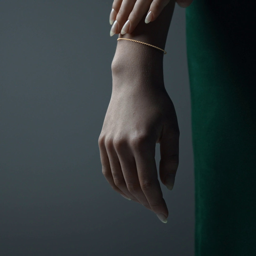 Pulsera de Oro 10K Mujer Estilo Torsal | Joyería Fina Italiana