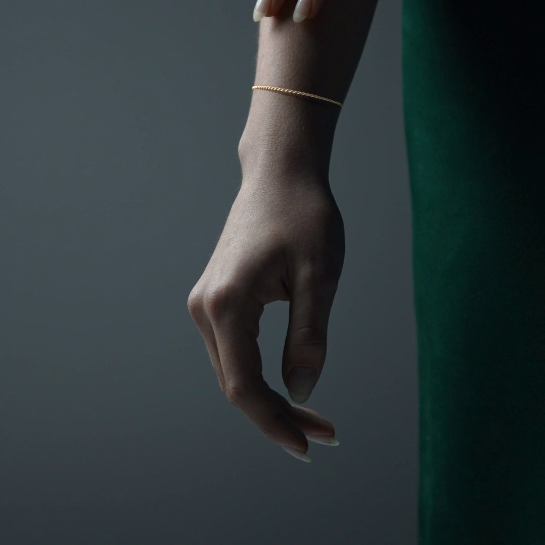 Pulsera de Oro 10K Mujer Estilo Torsal | Joyería Fina Italiana