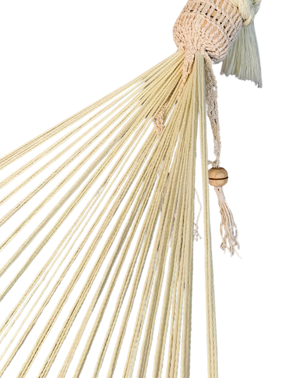 Curva de Tela con Macramé