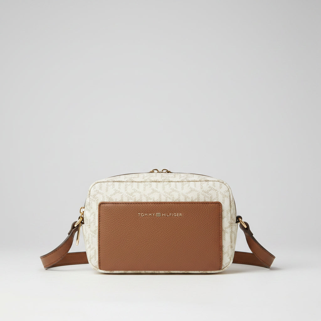 Crossbody Tommy Hilfiger Mujer | Monograma TH Crema y Café con Herrajes Dorados